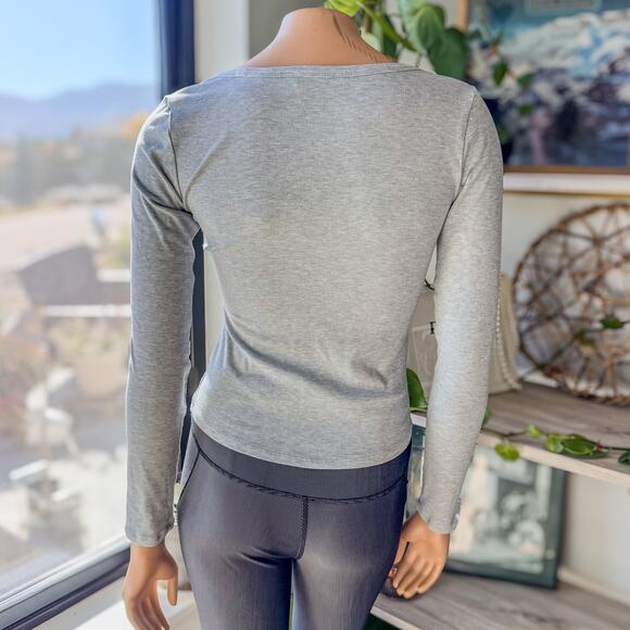 Athleta, Heathered Gray Scoop Neck Ribbed Long Sleeve Top Women's XS, Activewear - Picture 5 of 11